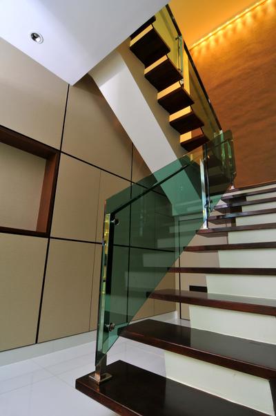 Taman Sutera, Boonsiew D'sign, Traditional, Landed, Stairs, Staircase, Handrails, Glass Railing, Parquet, Concealed Lighting, Stairway, Banister, Handrail, Book