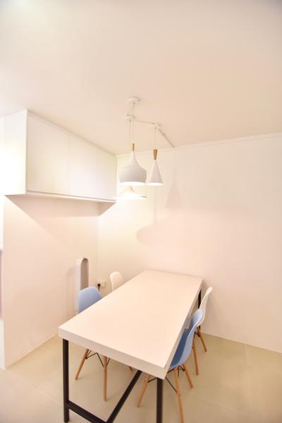 Bishan Street 24 (Block 266), Van Hus Interior Design, Modern, Dining Room, HDB, Hanging Lights, White Laminated Table Top, Wooden Floor