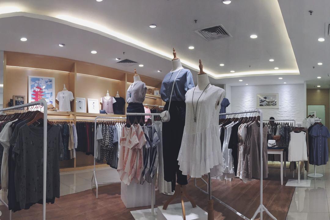 DennieYeap - Penang Gurney Plaza, DesignLah, Modern, Commercial, Boutique, Shop, Apparel, Clothing, Gown, Kimono, Robe