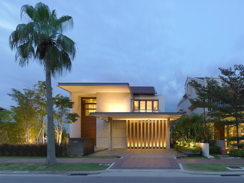 Modern, Landed, Ocean Drive 3, Architect, Greg Shand Architects, Exterior View, Plants, Night Lighting, Concealed Lighting, Concealed Lights, Two Storey, Flora, Jar, Plant, Potted Plant, Pottery, Vase, Arecaceae, Palm Tree, Tree, Building, House, Housing, Villa