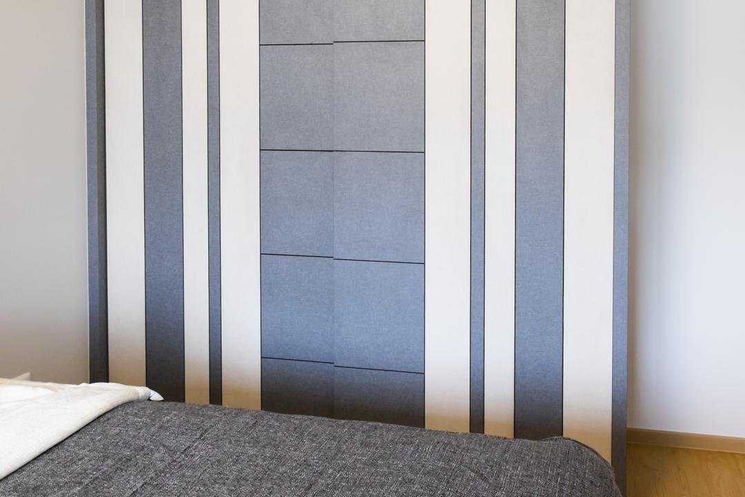 Upper Serangoon Crescent (Block 437A), Nitty Gritty Interior, Minimalist, Bedroom, HDB, Wooden Floor, King Size Bed, Cozy, Cosy, Modern Contemporary Bedroom, Polar White Wall, Grey White Wardrobe