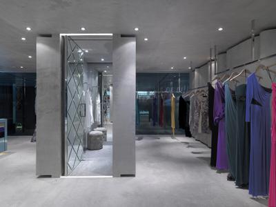 Ashley Isham Mandarin, Ministry of Design, Contemporary, Commercial, Concrete Floor, Changing Room, Clothing Rack, Recessed Lights