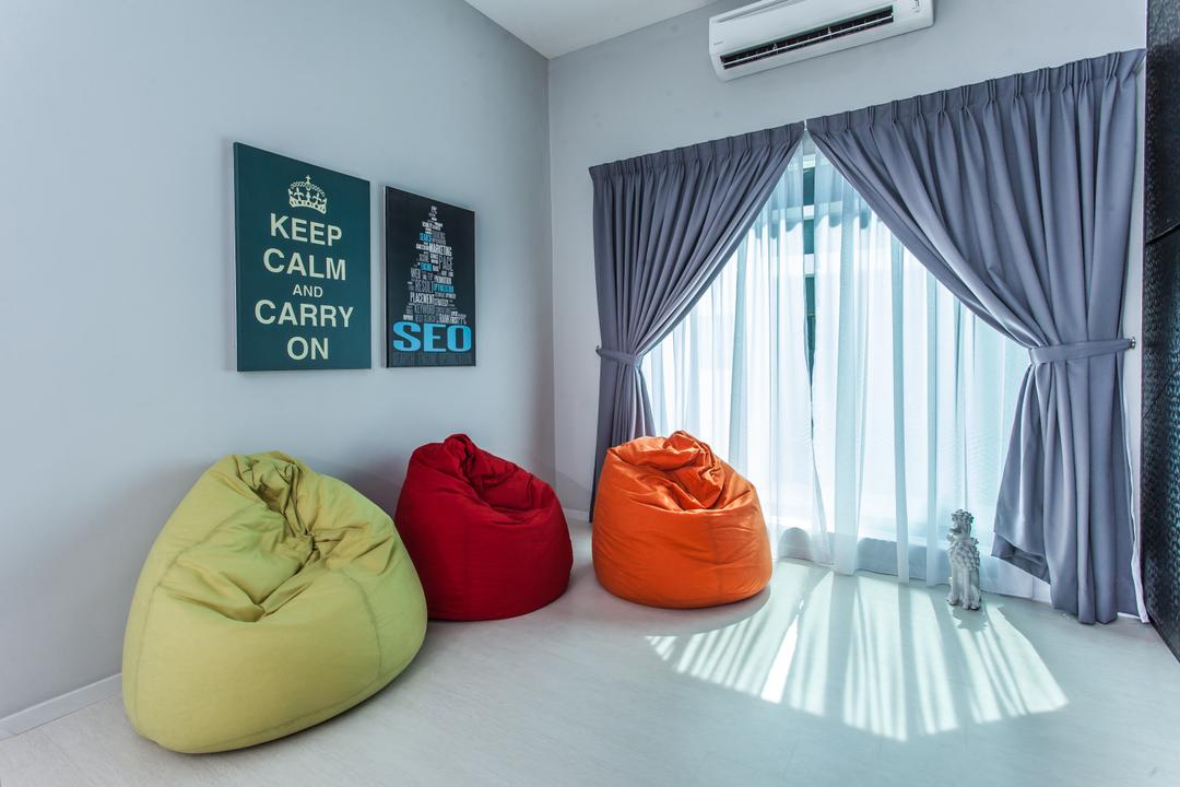 Plenitude Lot 88, Zeng Interior Design Space, Modern, Living Room, Landed, Bean Bag, Colourful, Curtains, Wall Art, Wall Decor, Painting, Wall Frames, Air Conditioner, Cushion, Home Decor