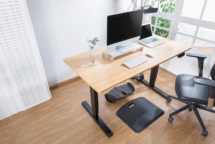 ErgoEdge ergonomic standing height adjustable desk