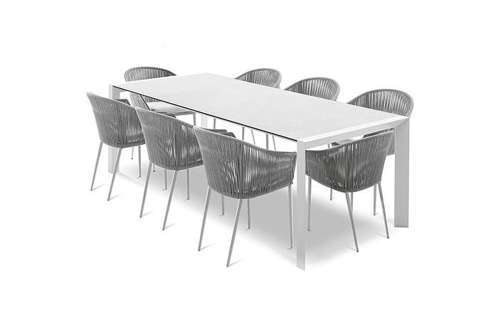 extendable dining table