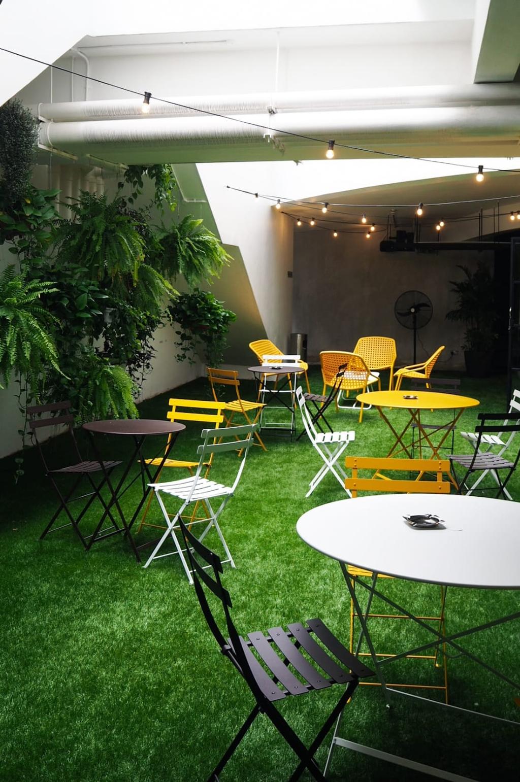 Sarkies Lounge @ Portofino, Commercial, Interior Designer, Hmlet Interiors, Industrial, Scandinavian, Garden