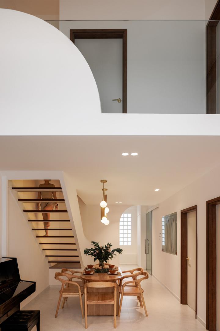 Floating steps staircase