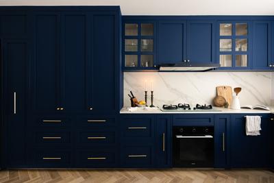 Woodlands, The Interior Lab, Transitional, Modern Luxe, Kitchen, Condo, Modern, Blue, Kitchen Cabinets, Backsplash, Shaker Style