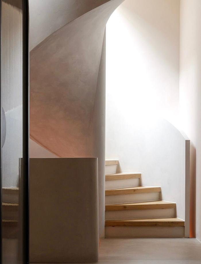 cluster home staircase design