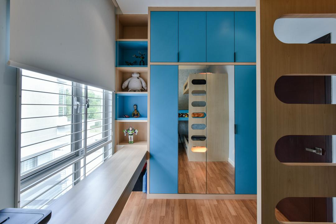 Razlan's Residence, Alam Suria, Surface R Sdn. Bhd., Modern, Contemporary, Bedroom, Landed, Blue, Blue Cabinet, Toys, Boys, Kids Room, Mirror, Architecture, Building, Skylight, Window, Molding
