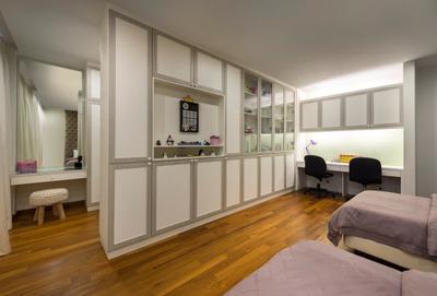 Ramsgate Road (Mountbatten), Third Avenue Studio, Modern, Bedroom, Landed, Parquet, White Kitchen Cabinets, Storage, Indented Wall, Recessed Wall, Display Shelf, Shelf, Shelves, Concealed Lighting, Mirror, Table, Mounted, Stools, White, HDB, Building, Housing, Indoors, Bed, Furniture