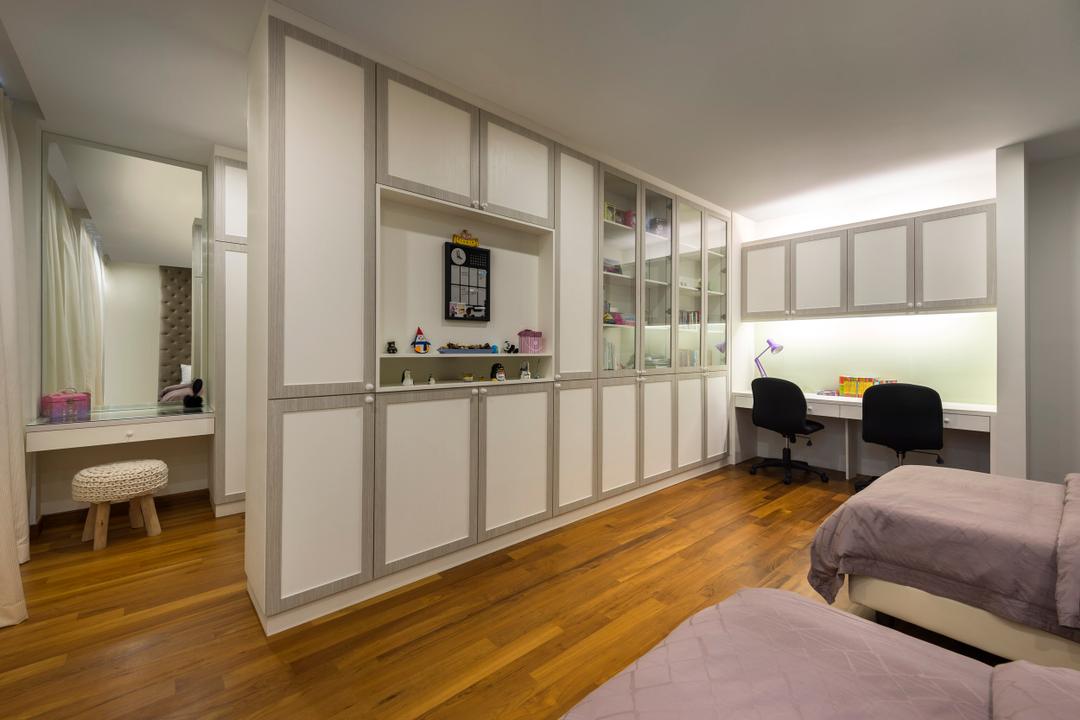 Ramsgate Road (Mountbatten), Third Avenue Studio, Modern, Bedroom, Landed, Parquet, White Kitchen Cabinets, Storage, Indented Wall, Recessed Wall, Display Shelf, Shelf, Shelves, Concealed Lighting, Mirror, Table, Mounted, Stools, White, HDB, Building, Housing, Indoors, Bed, Furniture